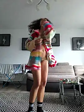 Snapshot of naughty69curls chatting on November 6, 2025, 11:03 am naughty69curls online show from November 6, 2025, 11:03 am