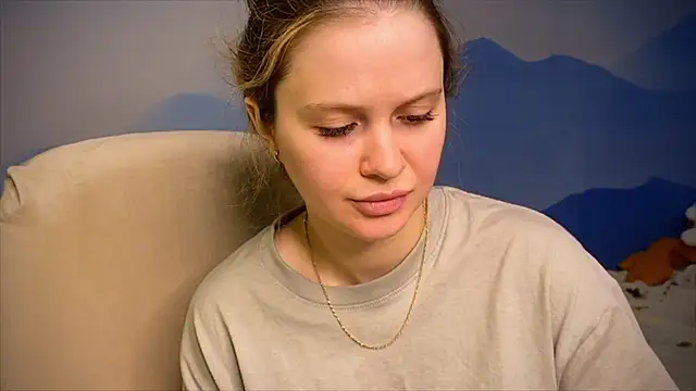 Snapshot of IlonaMurf chatting on September 11, 2025, 10:04 am IlonaMurf online show from September 11, 2025, 10:04 am