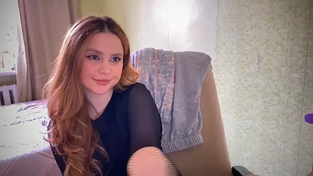 Snapshot of IlonaMurf chatting on March 19, 2025, 11:50 am IlonaMurf online show from March 19, 2025, 11:50 am