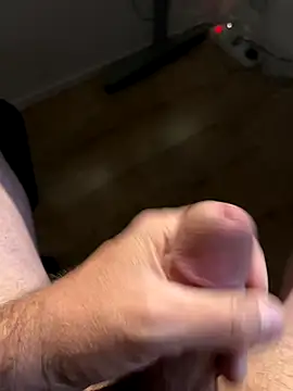 mikiss789 online show from October 21, 2025, 4:17 pm