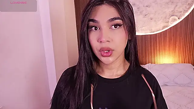 Snapshot of RoseCassie chatting on February 18, 2026, 12:56 pm RoseCassie online show from February 18, 2026, 12:56 pm