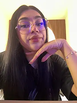 Snapshot of RoseCassie chatting on January 11, 2026, 12:56 pm RoseCassie online show from January 11, 2026, 12:56 pm