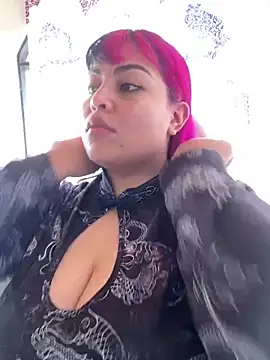 Snapshot of Pinky-Flower chatting on January 21, 2025, 7:50 pm Pinky-Flower online show from January 21, 2025, 7:50 pm