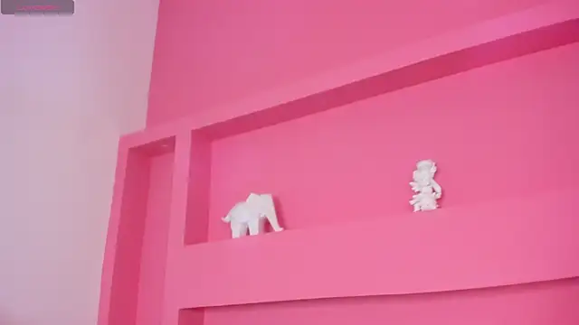 KendalPrince online show from October 8, 2025, 1:12 pm