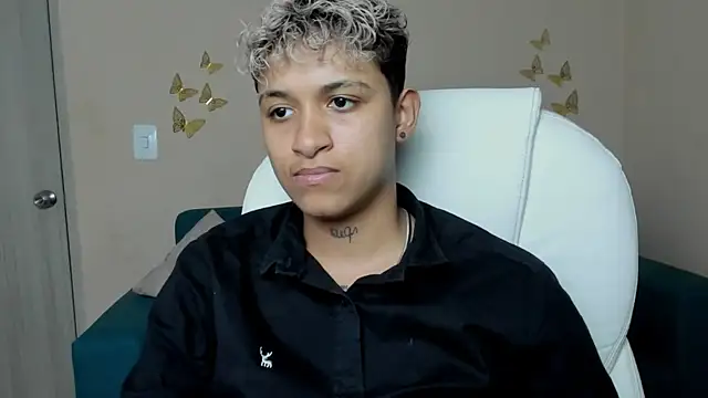 Dominick jones online show from September 18, 2025, 9:18 pm