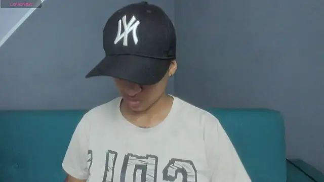 Dominick jones online show from March 5, 2025, 7:17 pm