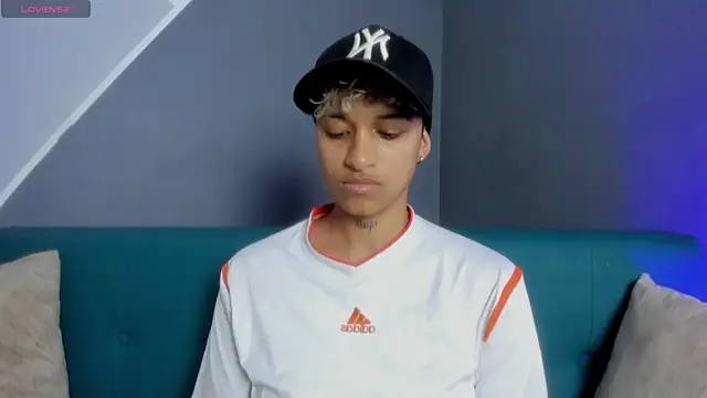 Dominick jones online show from March 7, 2025, 7:38 pm