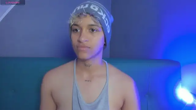 Dominick jones online show from March 9, 2025, 1:25 am