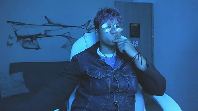 Dominick jones online show from October 9, 2025, 5:30 am