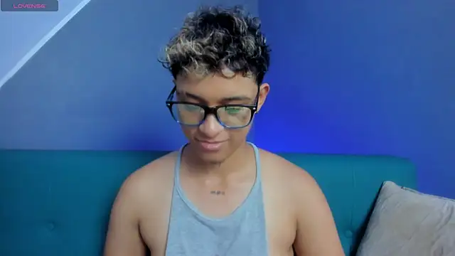 Dominick jones online show from March 17, 2025, 6:21 pm