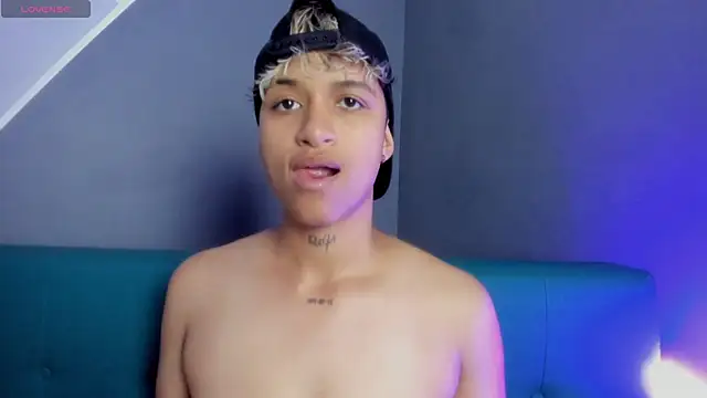 Dominick jones online show from March 7, 2025, 10:43 pm