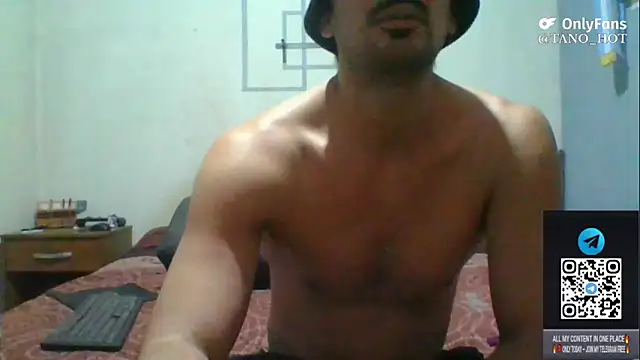 italianbighorse22 online show from November 28, 2025, 5:51 am