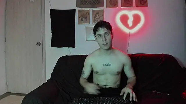 Antonello Vannucci online show from January 4, 2025, 3:29 am