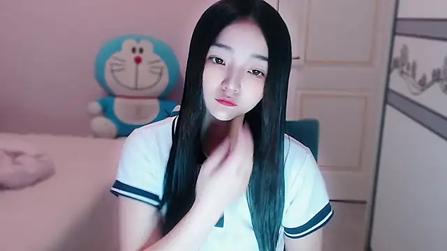 xiao-xiao-D online show from October 3, 2025, 3:20 am