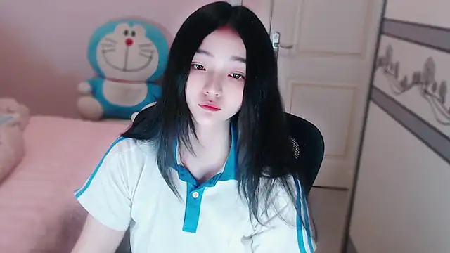 xiao-xiao-D online show from October 31, 2025, 1:30 pm