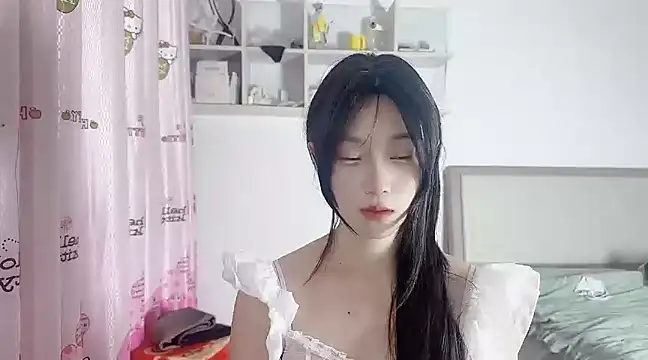 Snapshot of AAXIAO-BAO chatting on January 16, 2025, 11:58 am AAXIAO-BAO online show from January 16, 2025, 11:58 am