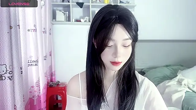 Snapshot of AAXIAO-BAO chatting on February 10, 2025, 12:50 pm AAXIAO-BAO online show from February 10, 2025, 12:50 pm