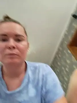  Miss Vanilla  online show from October 9, 2025, 7:20 am