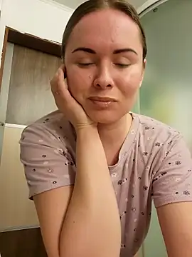  Miss Vanilla  online show from March 21, 2025, 8:18 pm