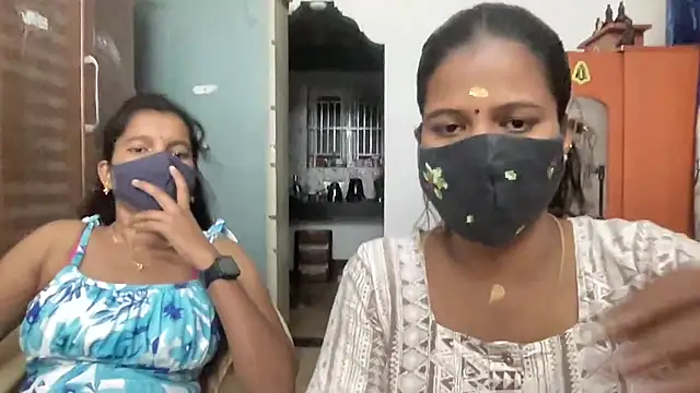 Snapshot of Tamil_Sanjana_ chatting on July 7, 2026, 4:54 pm Tamil Sanjana online show from July 7, 2026, 4:54 pm