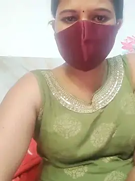 Snapshot of Tamil_Sanjana_ chatting on December 4, 2025, 7:24 pm Tamil Sanjana online show from December 4, 2025, 7:24 pm