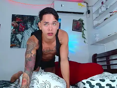 Snapshot of Andres_Santos777 chatting on December 17, 2025, 11:10 pm Andres Santos777 online show from December 17, 2025, 11:10 pm