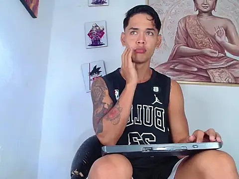 Snapshot of Andres_Santos777 chatting on December 14, 2025, 4:01 pm Andres Santos777 online show from December 14, 2025, 4:01 pm