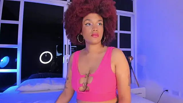Snapshot of loladupont chatting on May 24, 2026, 3:28 am loladupont online show from May 24, 2026, 3:28 am