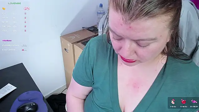 Queensamantha777 online show from March 3, 2026, 4:30 am