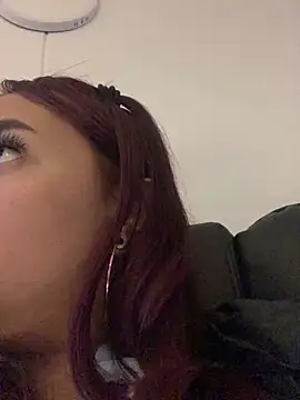 Snapshot of michell_boobs_ chatting on March 7, 2025, 9:38 pm michell boobs online show from March 7, 2025, 9:38 pm