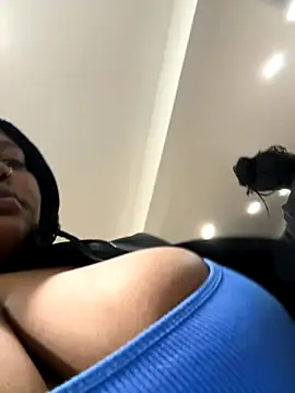 Snapshot of Kbaby337 chatting on December 1, 2025, 12:00 am Kbaby337 online show from December 1, 2025, 12:00 am