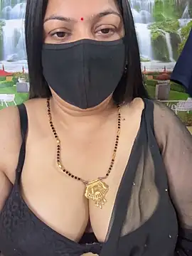 FlatVincy4 online show from October 24, 2025, 4:00 am