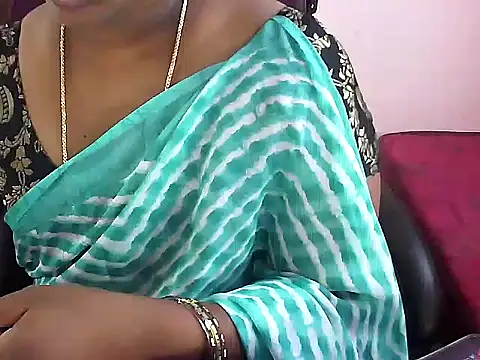 Snapshot of telugu_indhu_0001 chatting on June 11, 2026, 5:04 am telugu indhu 0001 online show from June 11, 2026, 5:04 am
