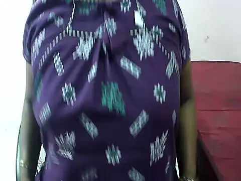 Snapshot of telugu_indhu_0001 chatting on June 3, 2026, 4:44 pm telugu indhu 0001 online show from June 3, 2026, 4:44 pm