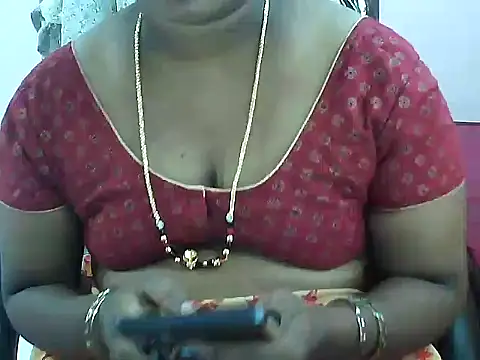 Snapshot of telugu_indhu_0001 chatting on June 5, 2026, 6:52 am telugu indhu 0001 online show from June 5, 2026, 6:52 am