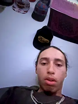 Snapshot of qbaby96 chatting on November 8, 2025, 8:12 pm qbaby96 online show from November 8, 2025, 8:12 pm