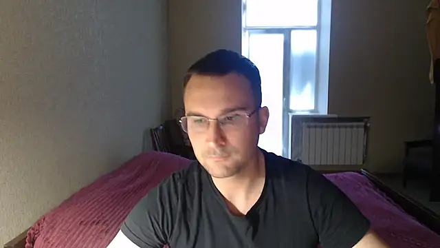 Sanderx online show from March 18, 2025, 10:17 am