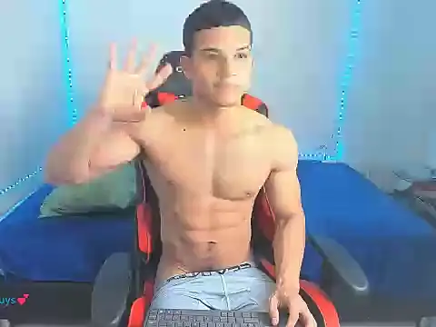 Snapshot of oliver_thompsson7 chatting on June 8, 2026, 3:29 am oliver thompsson7 online show from June 8, 2026, 3:29 am
