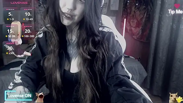 Snapshot of chloe_crystall_killer chatting on August 1, 2026, 12:30 am chloe crystall killer online show from August 1, 2026, 12:30 am