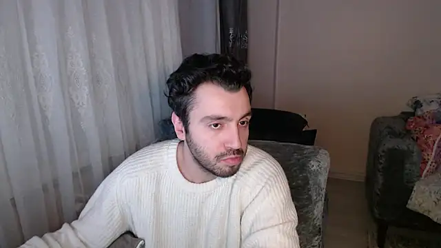 handsomeee04 online show from April 18, 2026, 8:53 pm