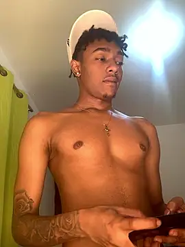 Boy cock18 online show from January 9, 2026, 6:09 am