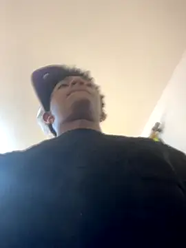 Boy cock18 online show from November 30, 2025, 9:54 am