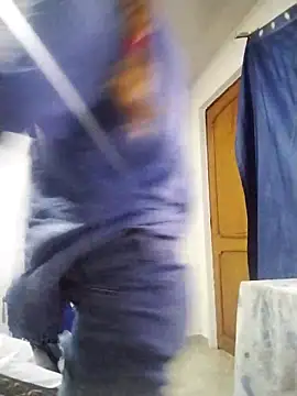 charlotes28 online show from February 26, 2025, 1:36 am