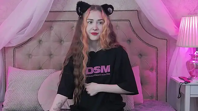 SashaMeow online show from March 24, 2026, 4:07 pm