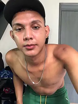 FERXX  online show from March 21, 2025, 1:12 pm