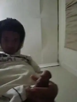Snapshot of TheRiseOfDick chatting on April 22, 2026, 8:37 pm TheRiseOfDick online show from April 22, 2026, 8:37 pm