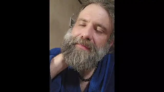 Snapshot of zaneporter46 chatting on May 21, 2026, 5:49 am zaneporter46 online show from May 21, 2026, 5:49 am