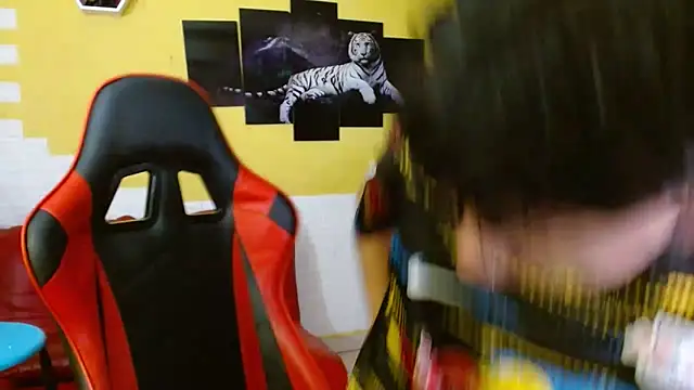 andy dan18 online show from October 15, 2025, 2:47 pm