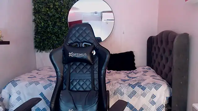 andy dan18 online show from March 15, 2025, 4:54 pm