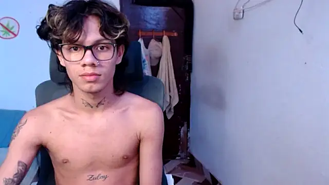 andy dan18 online show from August 3, 2026, 7:53 pm